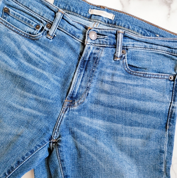 Abercrombie and Fitch Super Skinny Stretch Jean - Picture 3 of 5